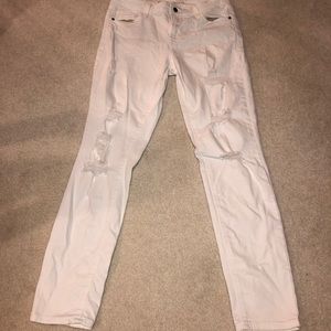white old navy ripped jeans